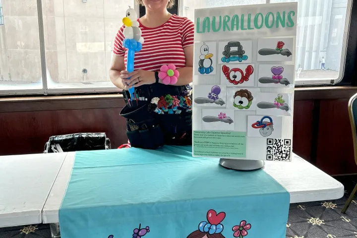 Lauralloons on the Vista Fleet
